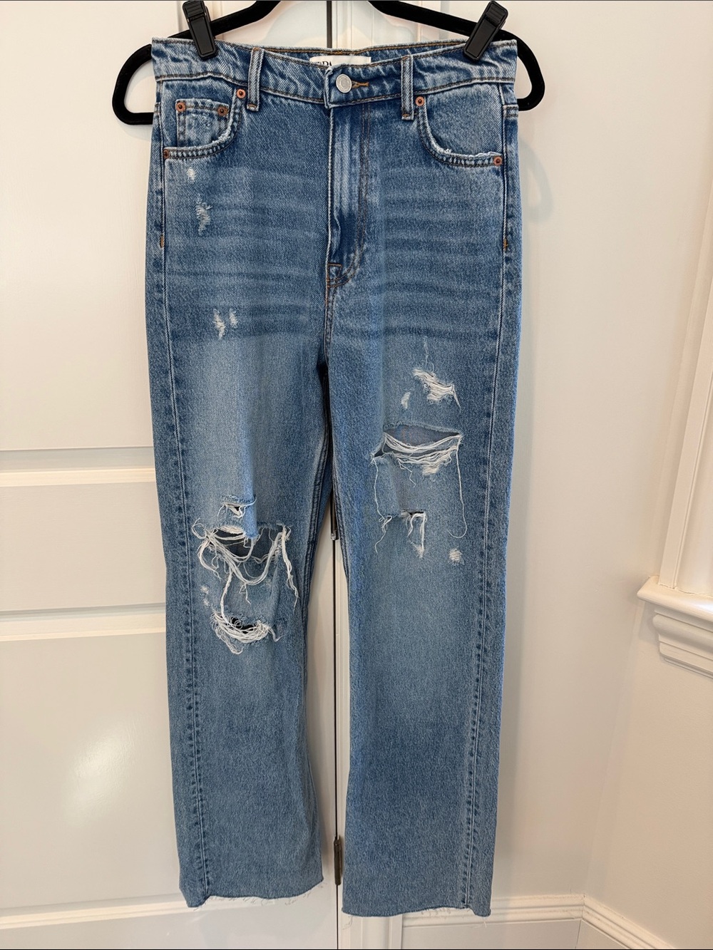 Zara Light Blue Distressed Straight Leg Jeans Size 4